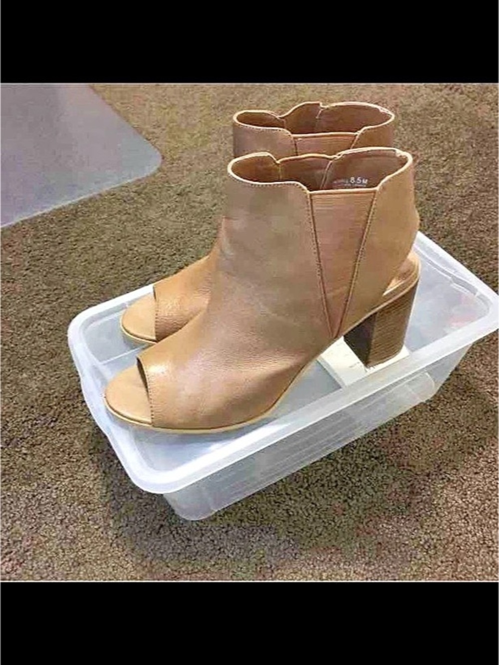 Steve Madden Leather Upper Pull-On Boot Leather Pull-On Boots US 8.5